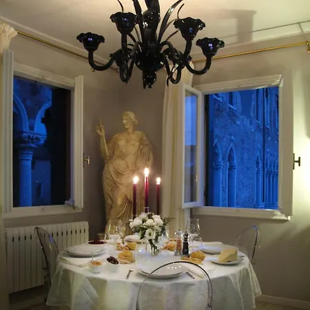 Domus Lägenhet Venedig