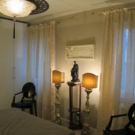 Domus Venetia *